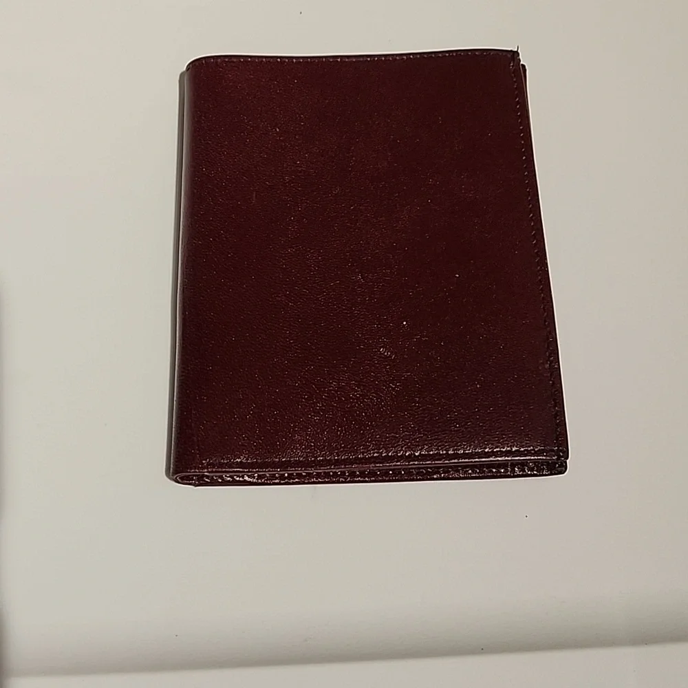 Mens Genuine Leather trifold wallet from Germany NEW